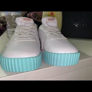 Toddler’s puma carina fade sneakers